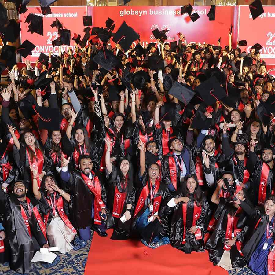 ‘গ্লোবসিন বিজ়নেস স্কুল’-এর ২২তম সমাবর্তন অনুষ্ঠান