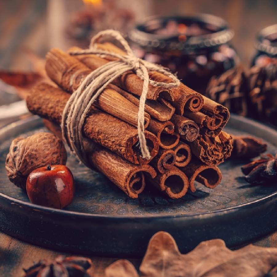 How to use cinnamon to keep ants and spider away from home dgtl