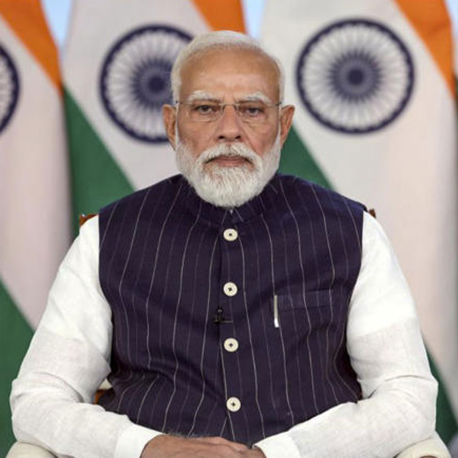 শুক্রবার বিভিন্ন রাজ্যের মুখ্যমন্ত্রীর নিয়ে বৈঠকে সভাপতিত্ব করলেন প্রধানমন্ত্রী নরেন্দ্র মোদী।