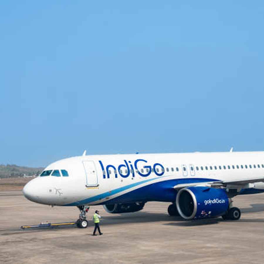 Engine reportedly 'failure', Indigo flight makes emergency landing in Delhi dgtl