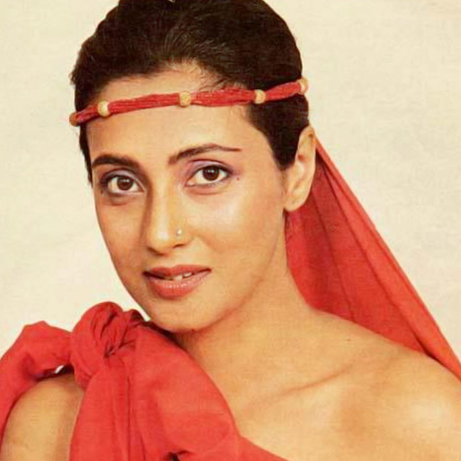 ‘স্টাইল ডিভা’ মুনমুন।