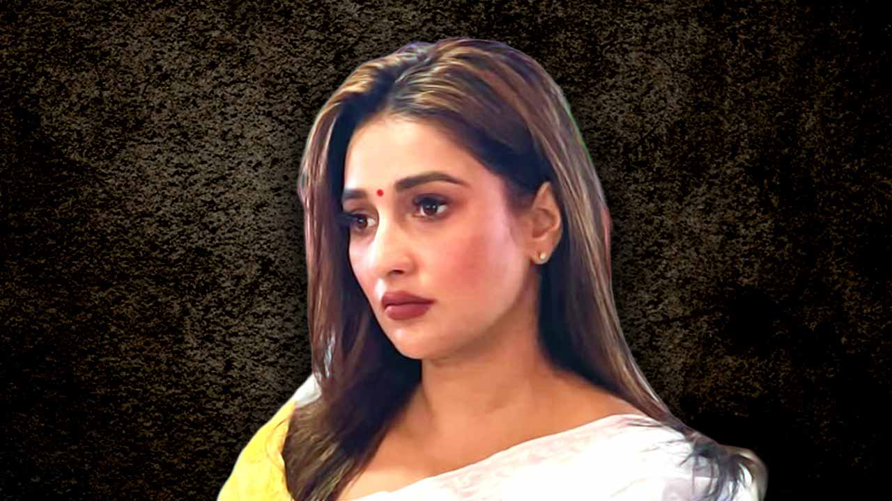 Sayantika Banerjee warns that very fake profile has been created on facebook on her name