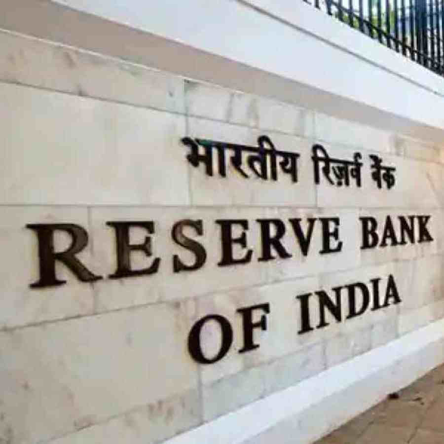 Why does RBI propose to introduce a one-hour delay for above Rs 10000 payments through UPI