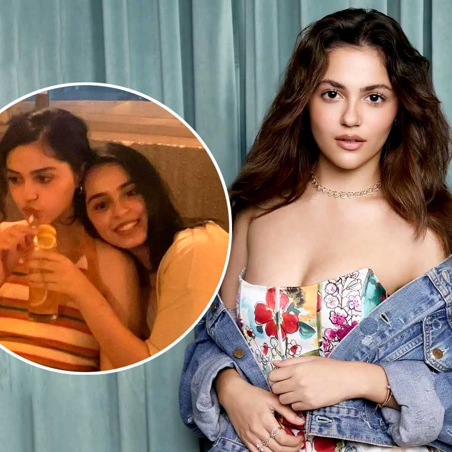 অনীত ও তাঁর বোনের বিরুদ্ধে বড় অভিযোগ!