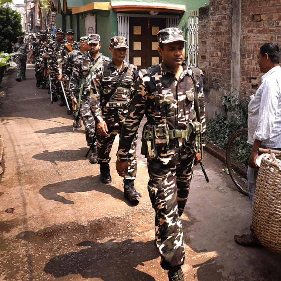Election Commission to deploy central forces brought from Jammu and Kashmir and Manipur for West Bengal assembly polls