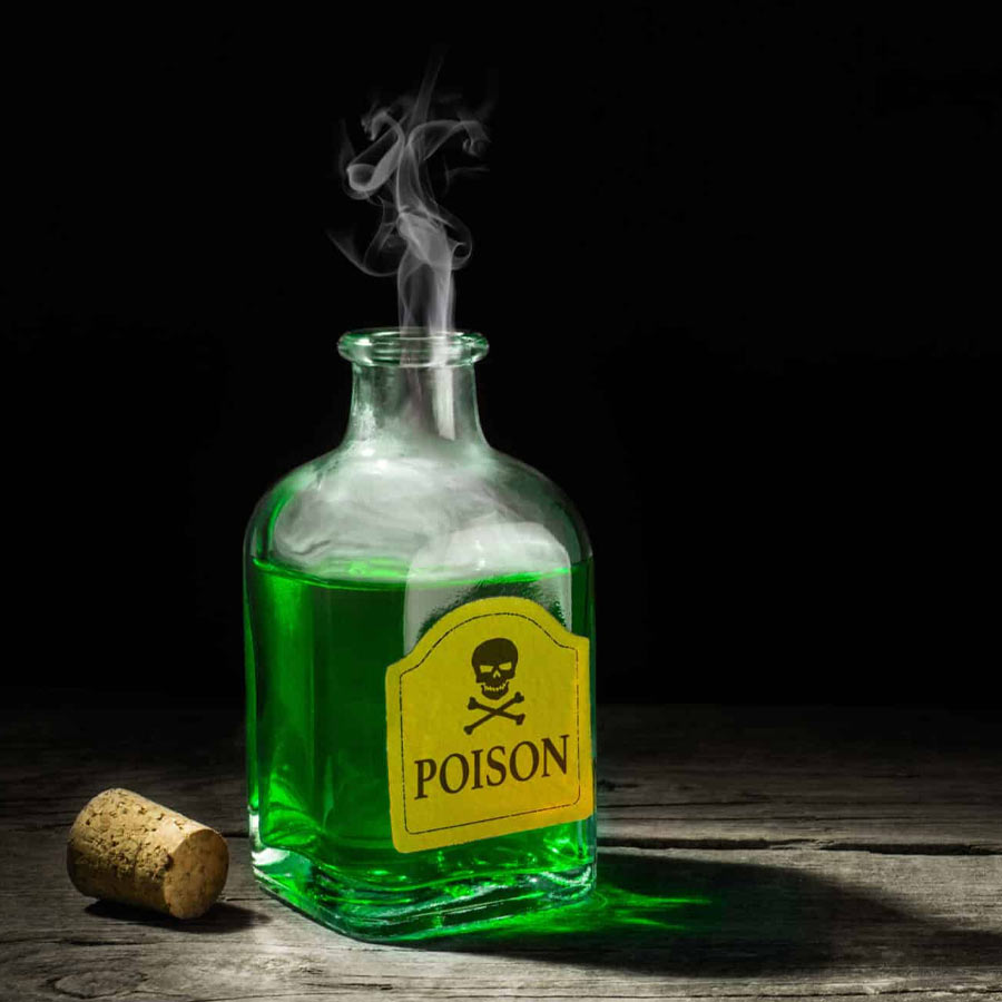 Woman Cop Poisoned Milkshake of Constable Father, Lover Reveals Truth After 3 Years