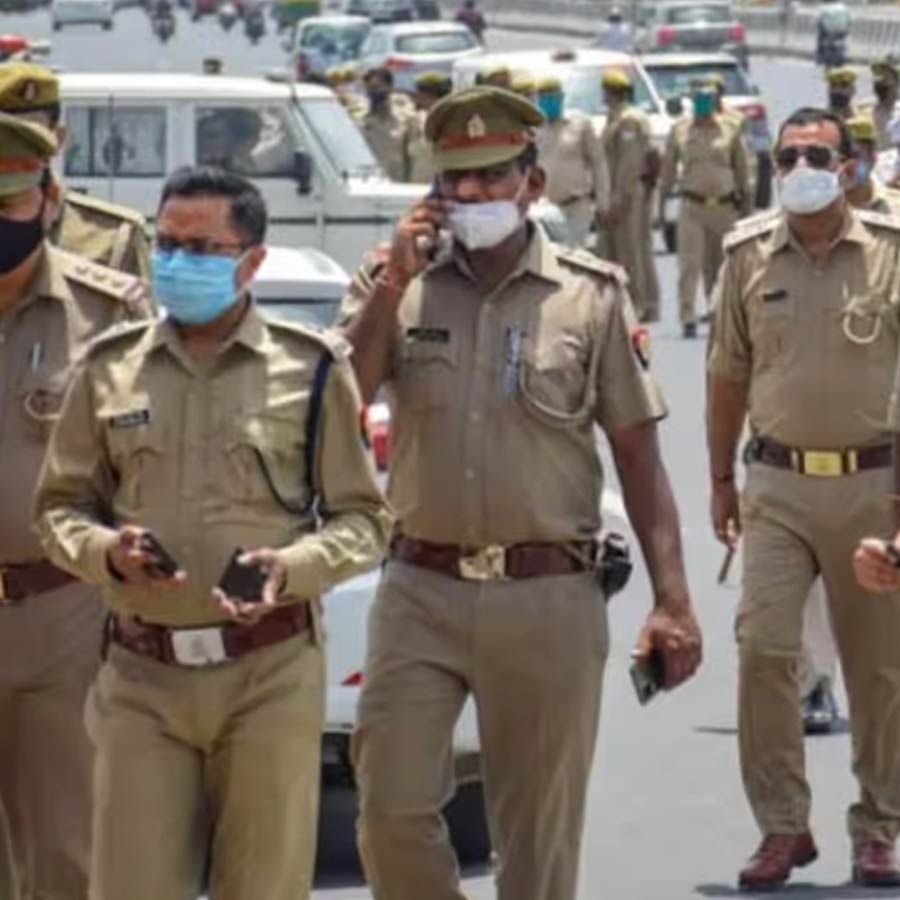 Woman Cop Poisoned Milkshake of Constable Father, Lover Reveals Truth After 3 Years