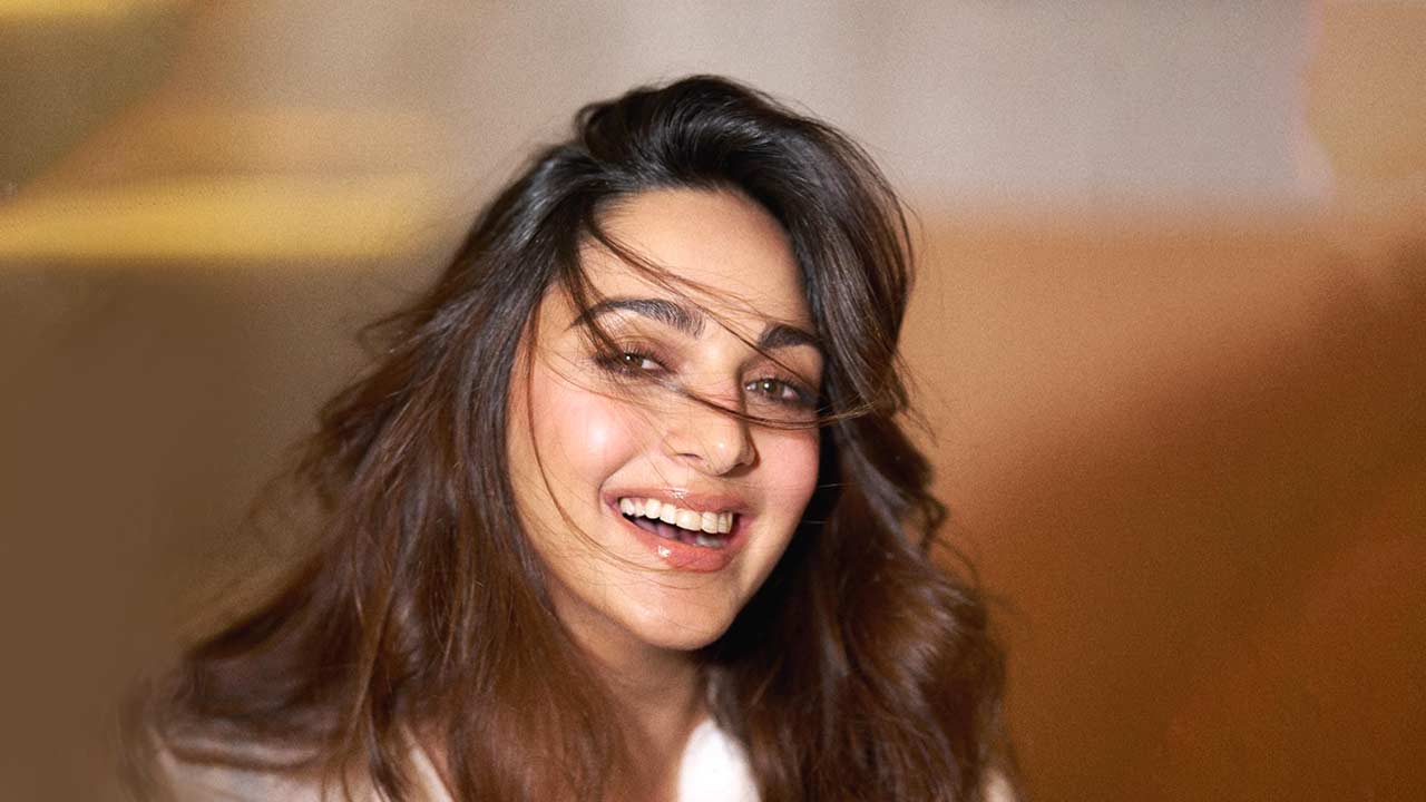 আদৌ কি মেকআপ রয়েছে, বুঝতে পারবে না কেউ। কী ভাবে এমন মেকআপ সম্ভব?