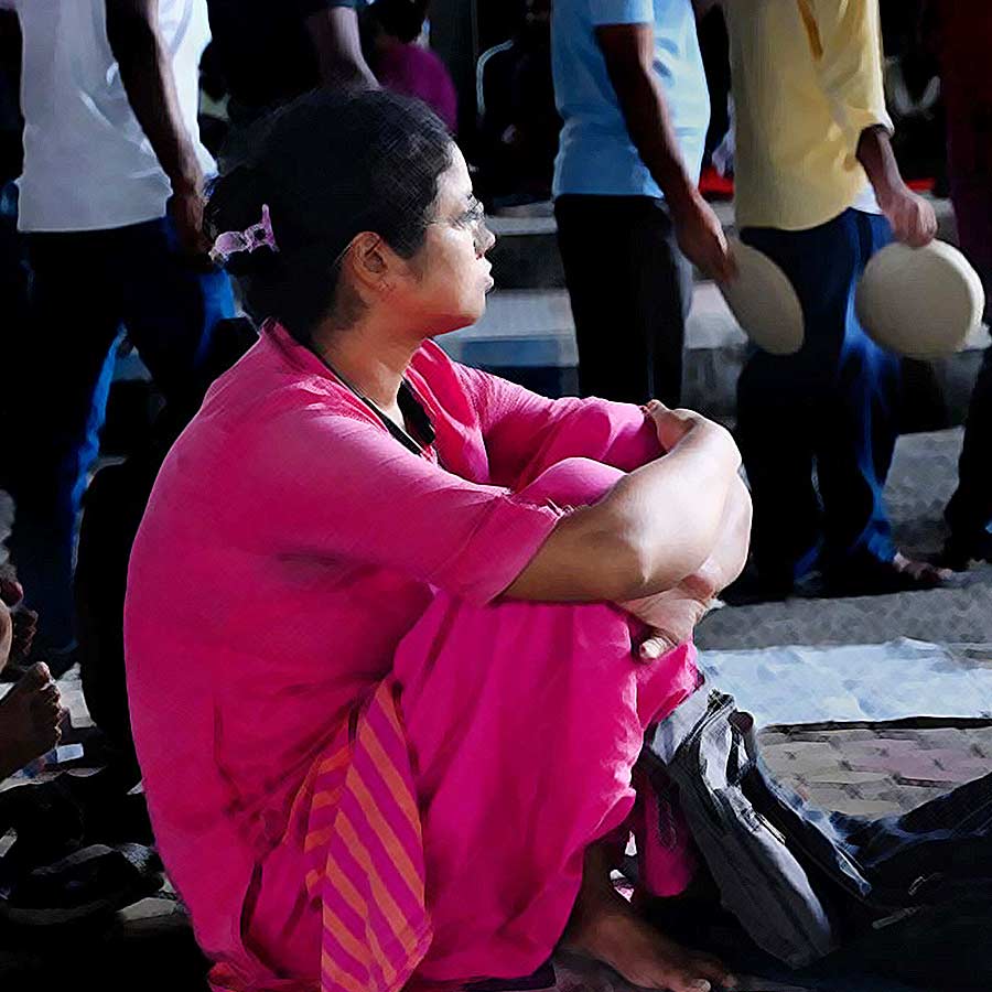 Teachers movement for demanding the timely release of their salaries dgtl