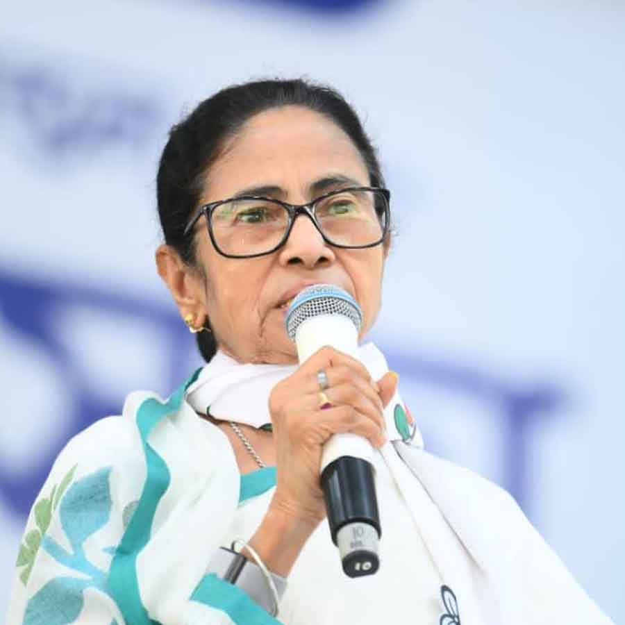 Live Updates of Mamata Banerjee addressing a gathering at Debra of West Midnapore dgtl