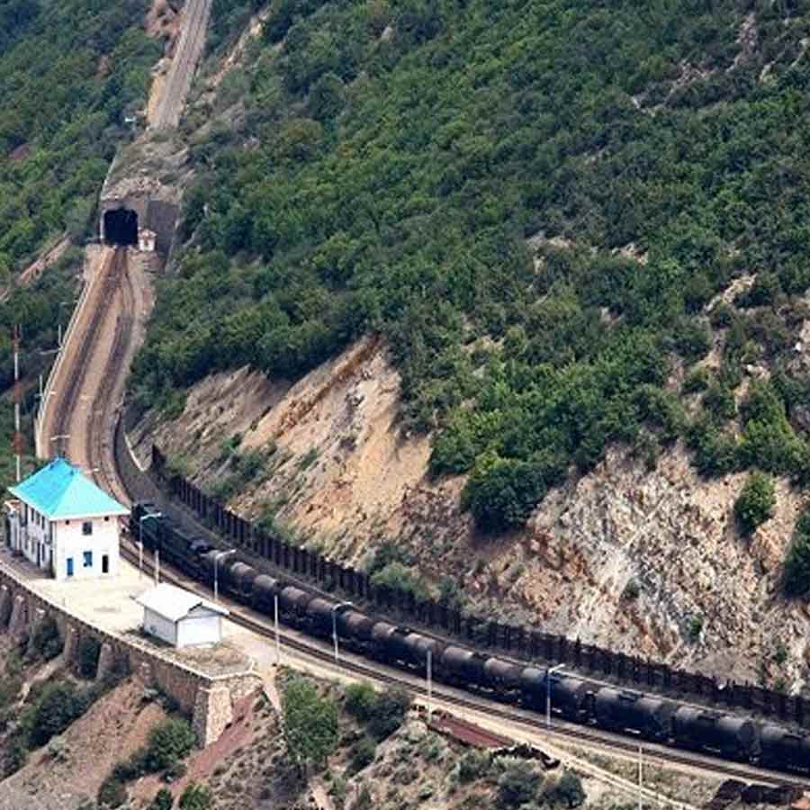 Uzbekistan wants to build Trans Afghan Railway, how it will benefit Pakistan 