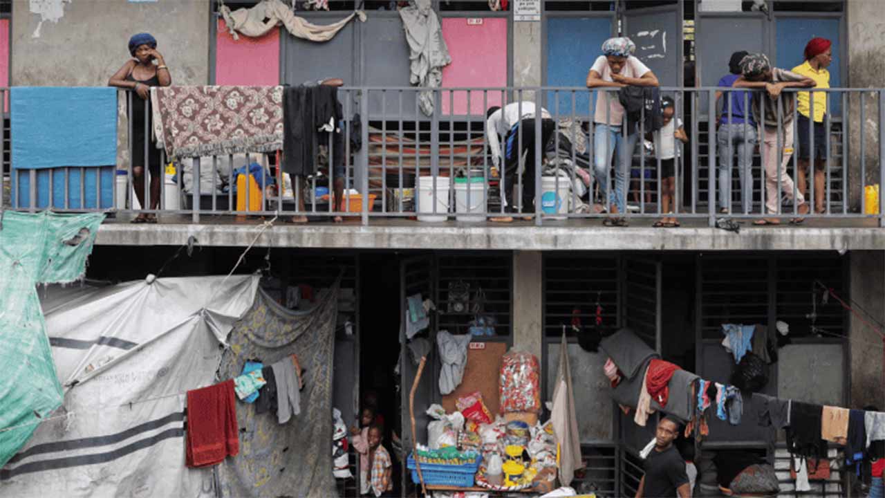 দুশ্চিন্তায় দিন কাটাচ্ছে হাইতির মানুষ।