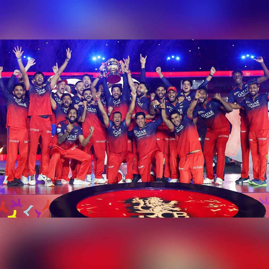 Know about Truck Driver’s Son Joins RCB for rs 5.2 Crore, Set to Play with Virat Kohli in IPL 2026