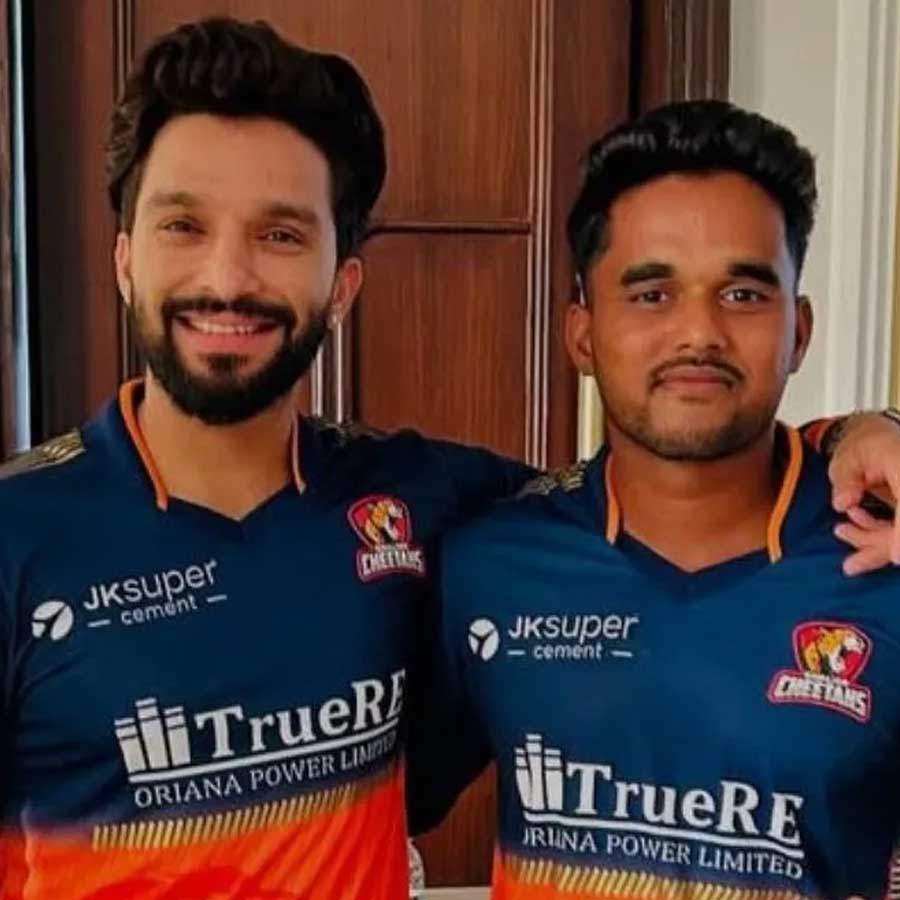 Know about Truck Driver’s Son Joins RCB for rs 5.2 Crore, Set to Play with Virat Kohli in IPL 2026