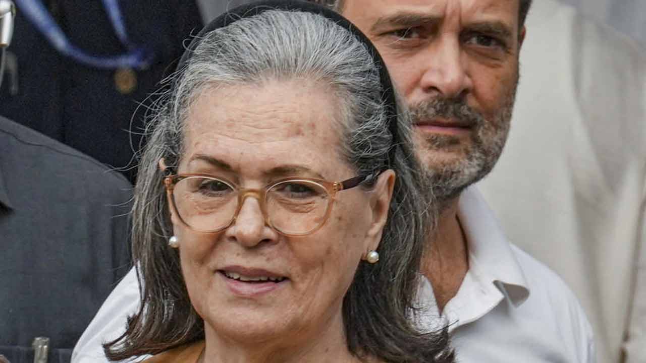 Sonia Gandhi discharged from hospital after one week