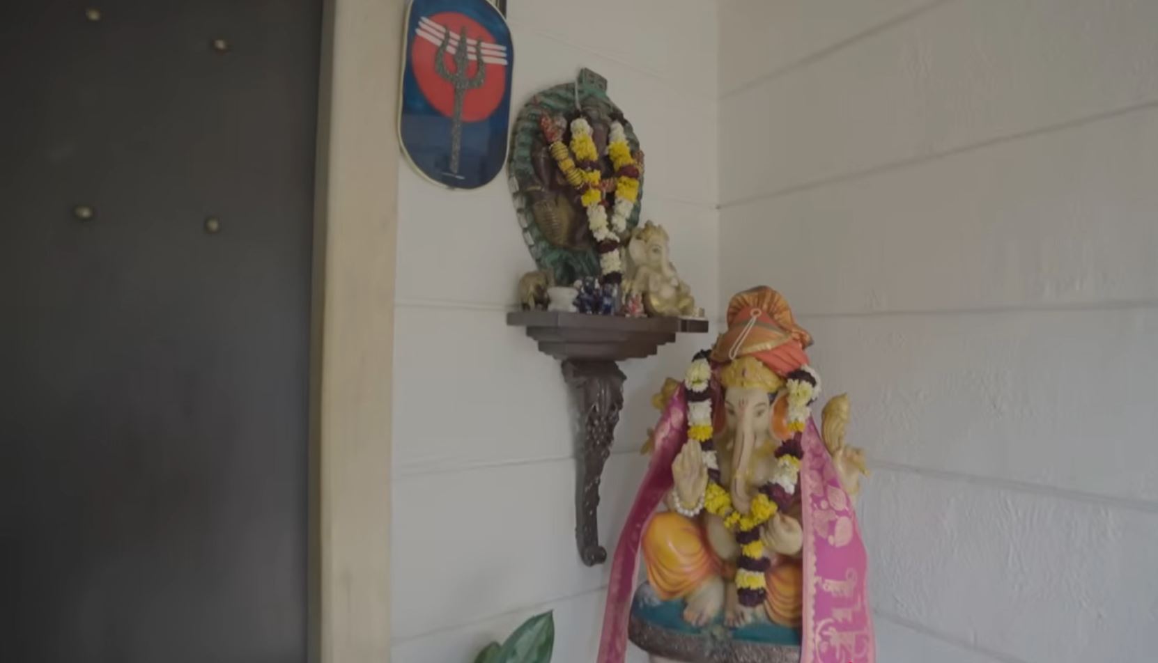 Bappi Lahiri's Luxurious House