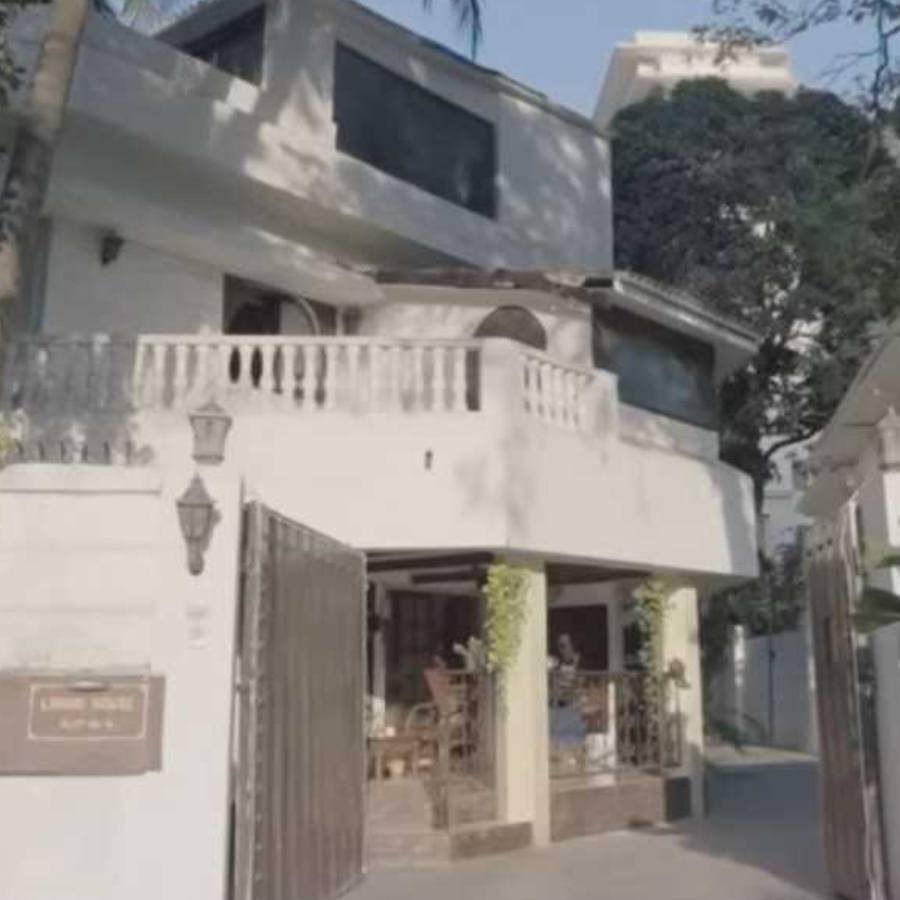 Bappi Lahiri\\\'s Luxurious House