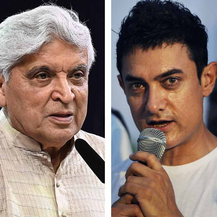 বয়স নিয়ে আমির-জাভেদের ‘তর্কাতর্কি’!