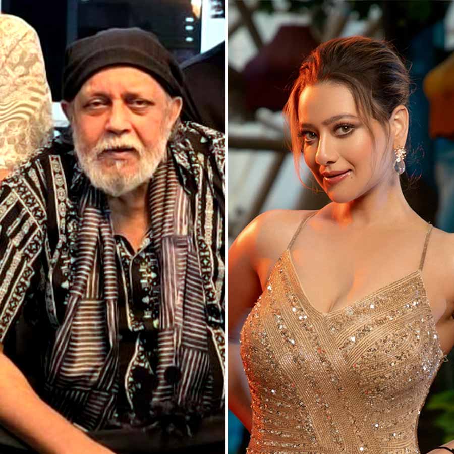 (বাঁ দিকে) মিঠুন চক্রবর্তী, (ডান ডিকে) মদালসা শর্মা।