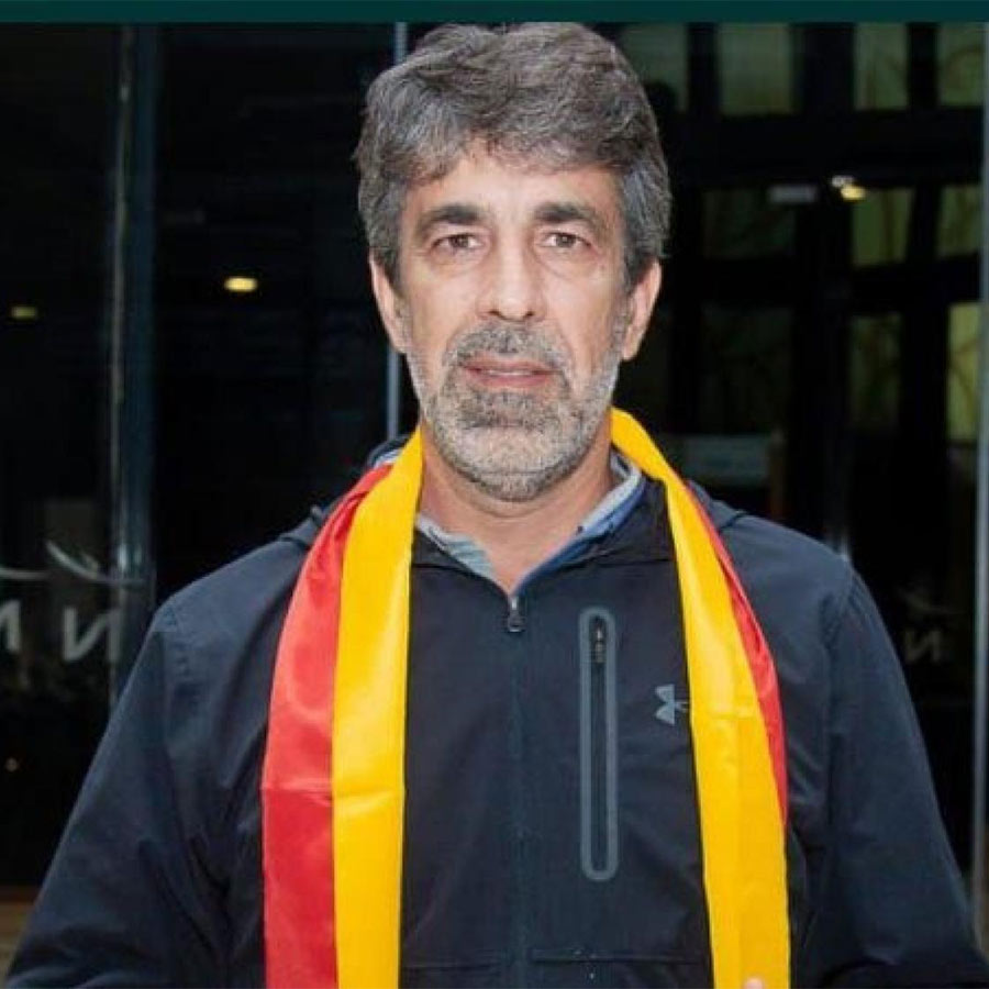 Speculations are rising that East Bengal FC head coach Oscar Bruzon may leave the team at the end of this ISL season