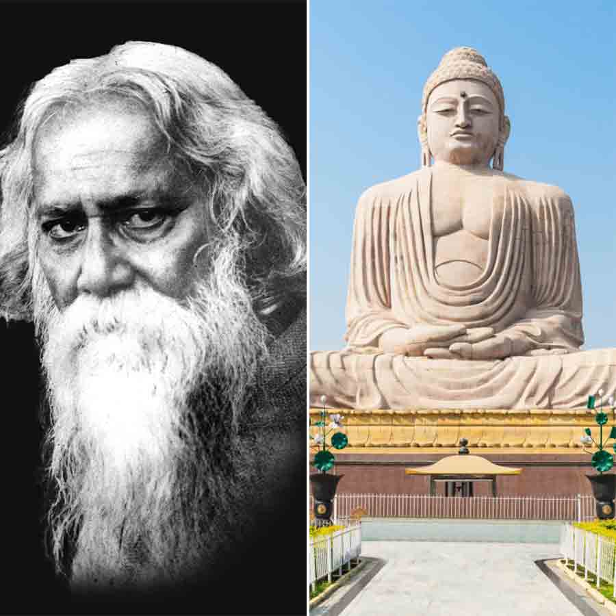 মহামনীষী: বুদ্ধগয়ায় প্রতিষ্ঠিত গৌতম বুদ্ধের বিগ্রহ। ডান দিকে, রবীন্দ্রনাথ ঠাকুর