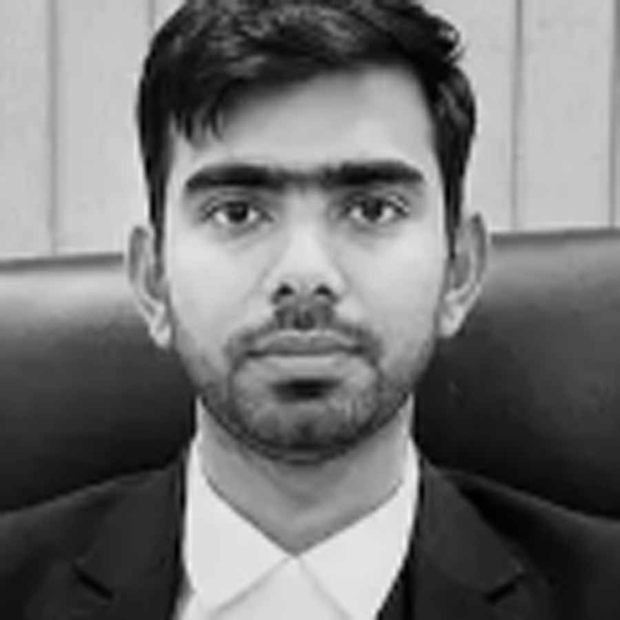 Case against judge's wife and sister-in-law