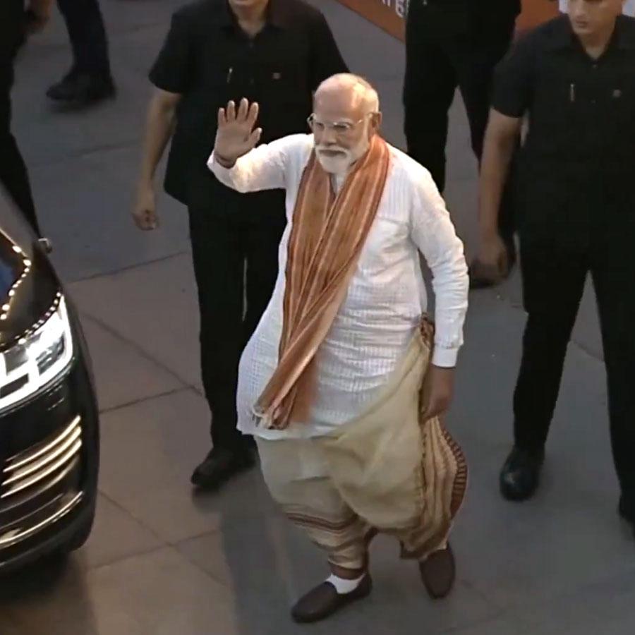 PM Narendra Modi gives his First Appearance after West Bengal Assembly Election 2026 results in Traditional Bengali attire dgtl