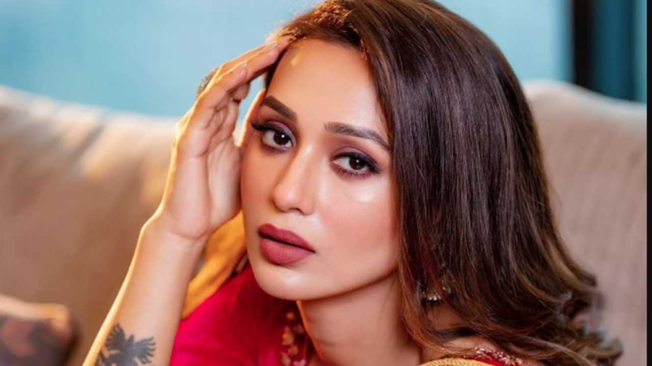 কী প্রতিক্রিয়া মিমি চক্রবর্তীর?