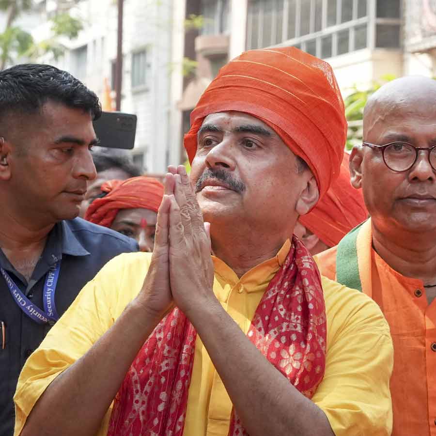 বিদায়ী বিধানসভার বিরোধী দলনেতা শুভেন্দু অধিকারী।