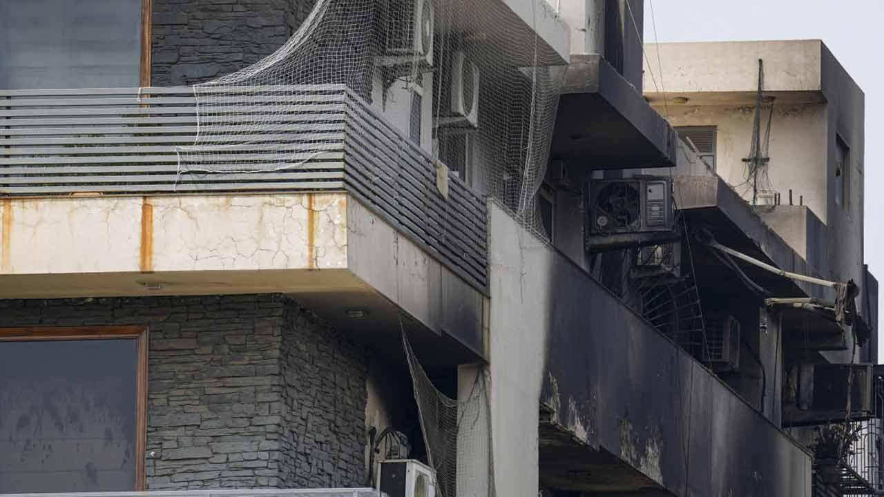 দিল্লির বহুতলে অগ্নিকাণ্ড। ফাইল চিত্র।