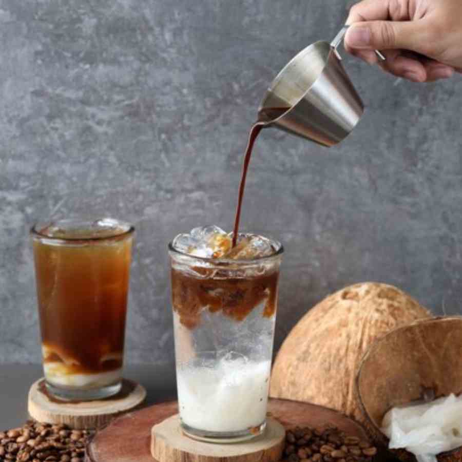 Tender coconut coffee will refresh you this summer, how to make this refreshing recipe