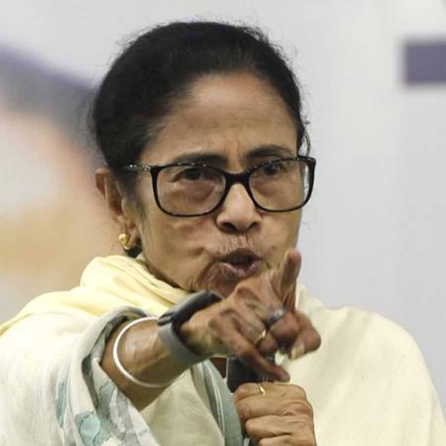 Mamata Banerjee will not resign from the post of Chief Minister, then will there be a constitutional crisis in West Bengal