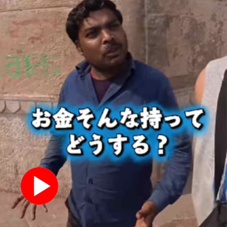 Video of Varanasi tour guide speaking in fluent Japanese with foreigner goes viral dgtl