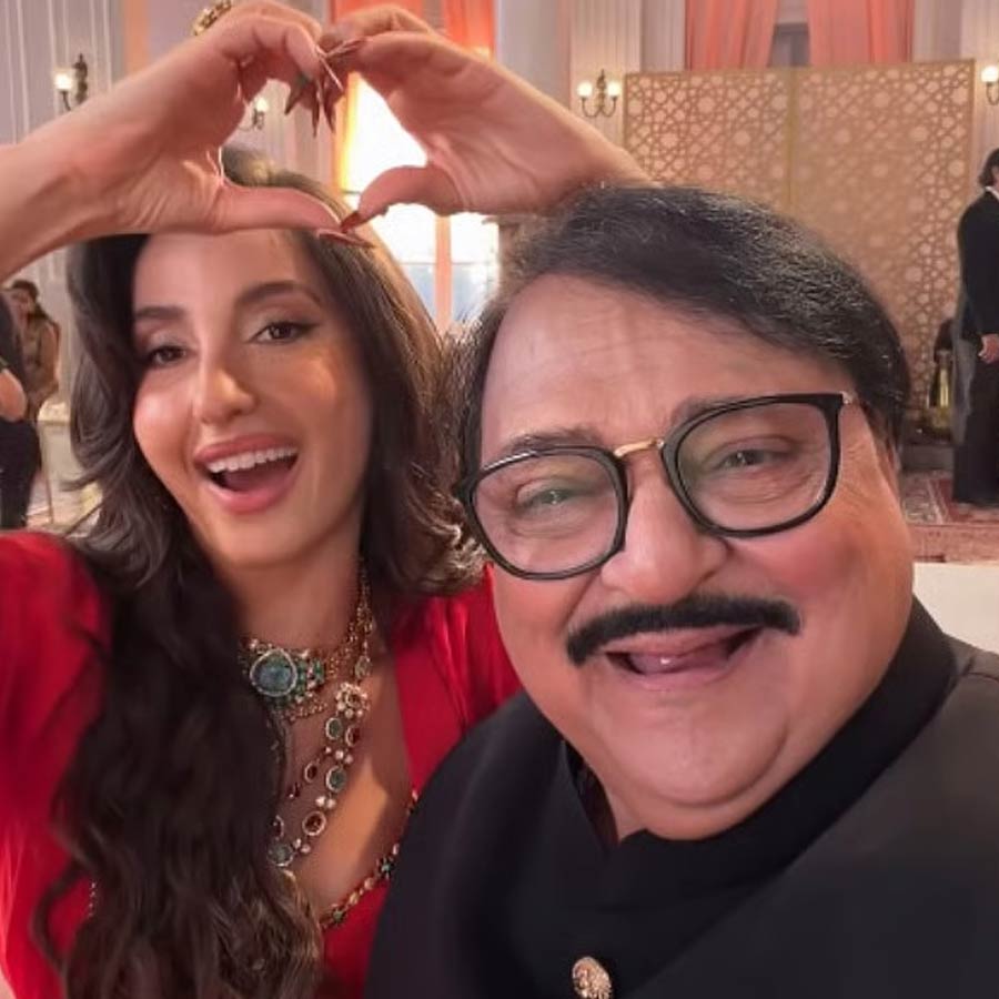 Dhurandhar Actor Rakesh Bedi Shoots Dance Number With Nora Fatehi