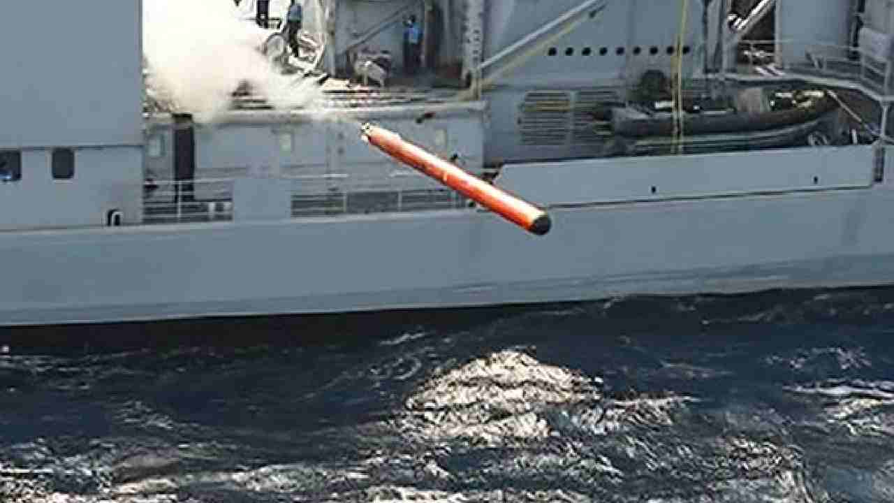 Iran may launch their secret weapon Hoot to destroy US navy, know about Teheran’s super torpedo
