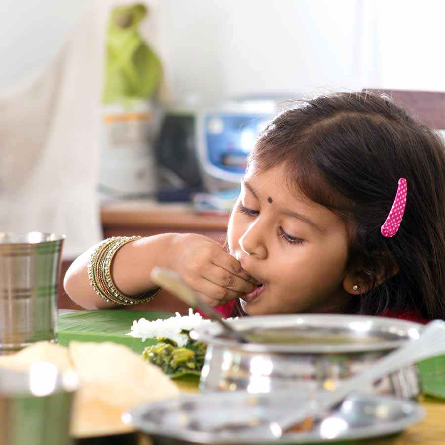 How Having Food with Your Hands impacts glucose levels dgtl