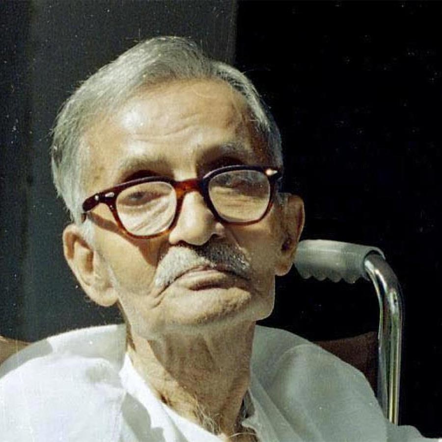 Amiya Chandra Chakravarty, a close associate of Rabindranath Tagore and a literary figure wrote extensively on Palestine that appear to have renewed relevance today
