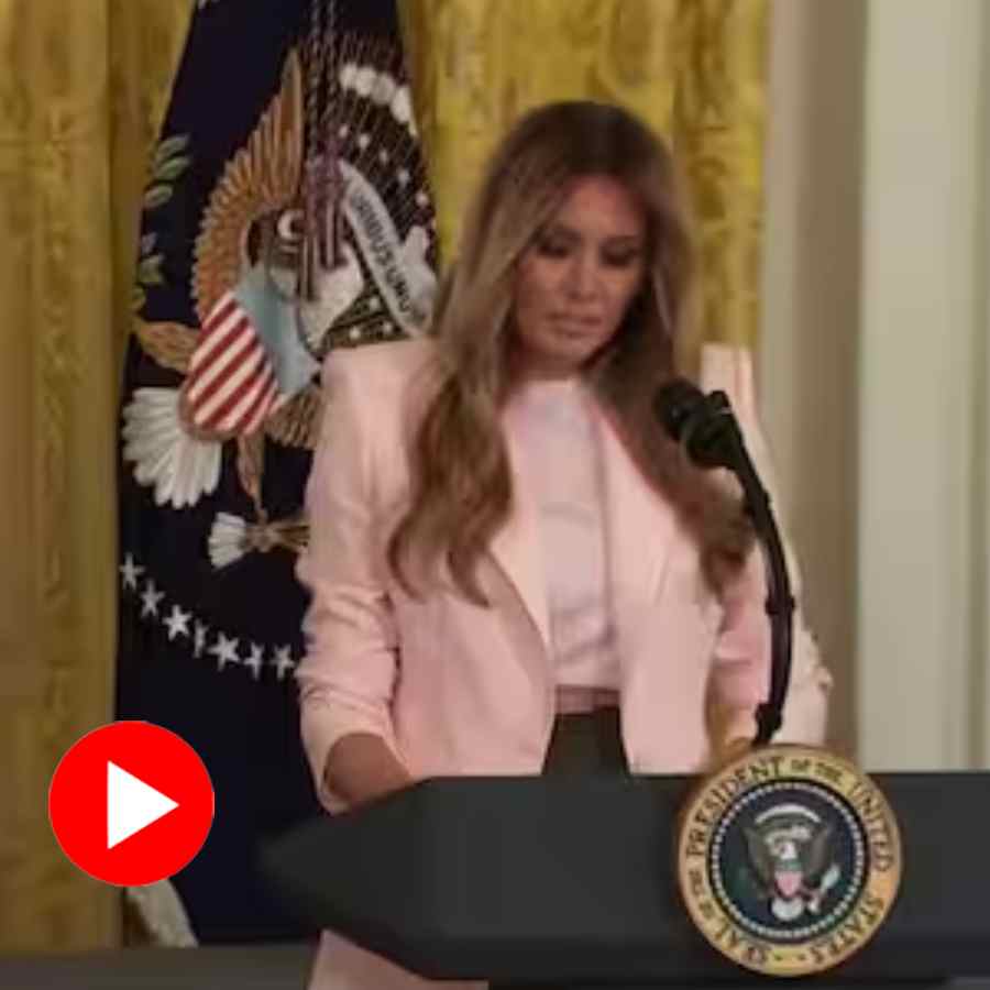 Video of White House crowd laughing as Melania Trump calls President Donald Trump ‘empathical’ dgtl
