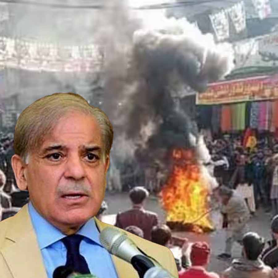 Why did US shut down its consulate of Peshawar in Pakistan