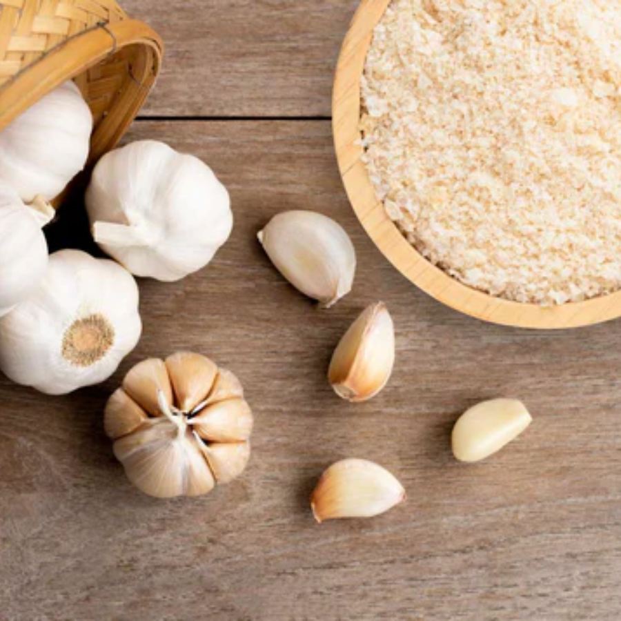 Benefits of raw garlic vs garlic powder in your kitchen dgtl