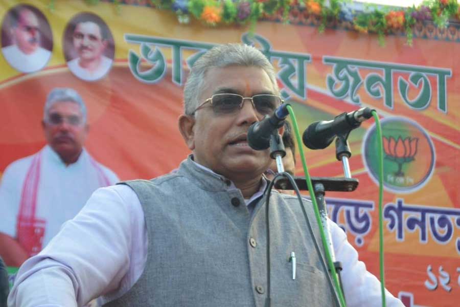 ২০১৯ সালের লোকসভা ভোট পরবর্তী উপনির্বাচনগুলিতে কঠিন চ্যালেঞ্জের মুখে পড়েন দিলীপ। ওই সময় তিনটি বিধানসভা আসনে হেরে যায় বিজেপি। প্রত্যেকটিতেই লোকসভার নিরিখে এগিয়ে ছিল পদ্মশিবির। সেই তালিকায় ছিল খড়্গপুর সদর বিধানসভা কেন্দ্রও। সাংসদ হয়ে সেটা ছেড়ে দেন তিনি। পাশাপাশি, দলের বড় অংশের আপত্তি অগ্রাহ্য করে সেখানে নিজের অনুগামী প্রেমচাঁদ ঝাকে টিকিট দেন দিলীপ। তবে জয় পায় তৃণমূল কংগ্রেস। 