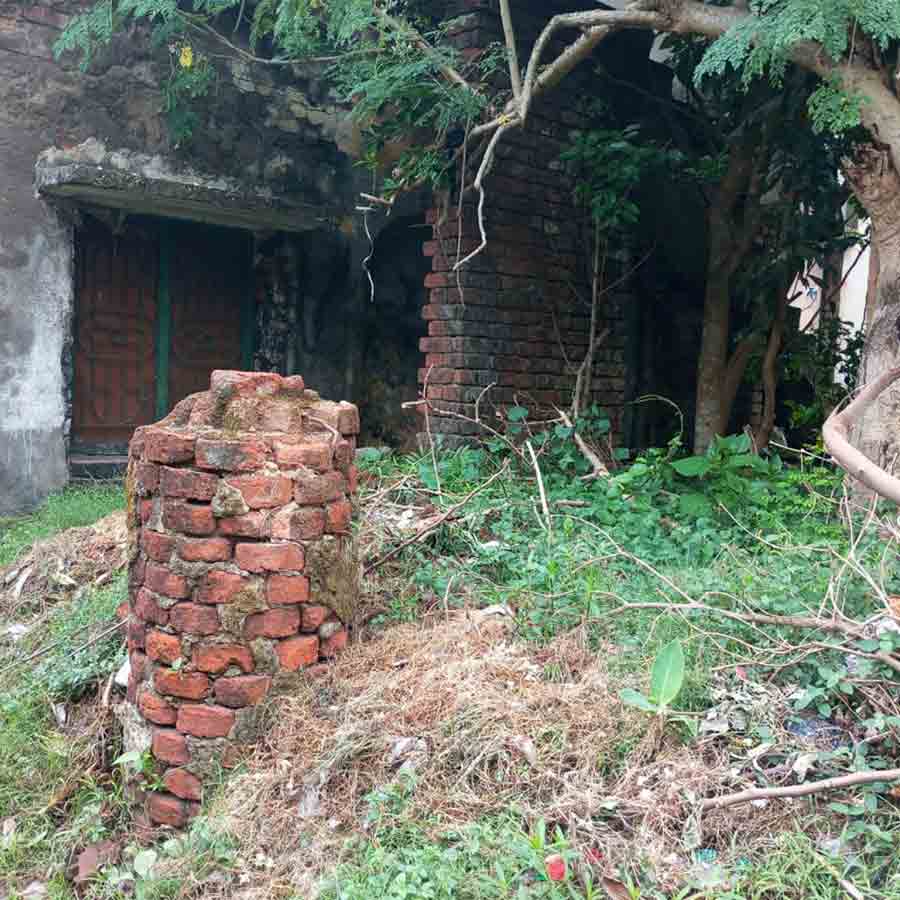 ঐতিহাসিক: উত্তর জগদীশপুরের সেই ধ্বংসাবশেষ। এখানে জোব চার্নক থাকতেন বলে অনেকে মনে করেন।