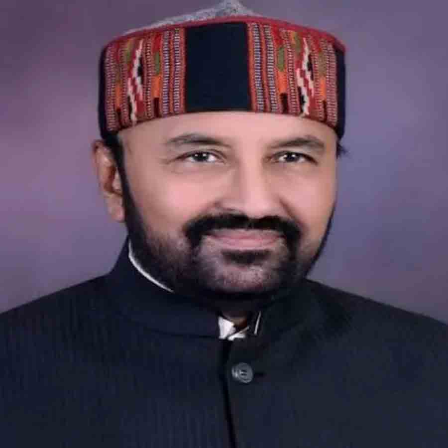 Minister speaks out against English rhymes