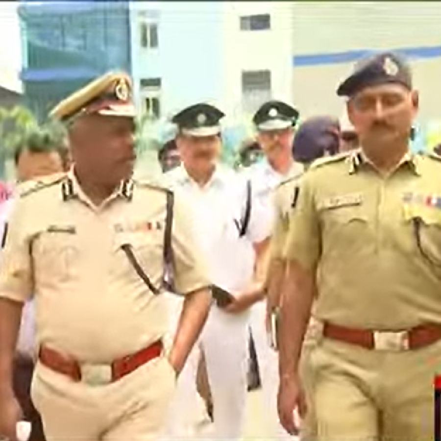 Police hold meeting to review security arrangements for Nabanna