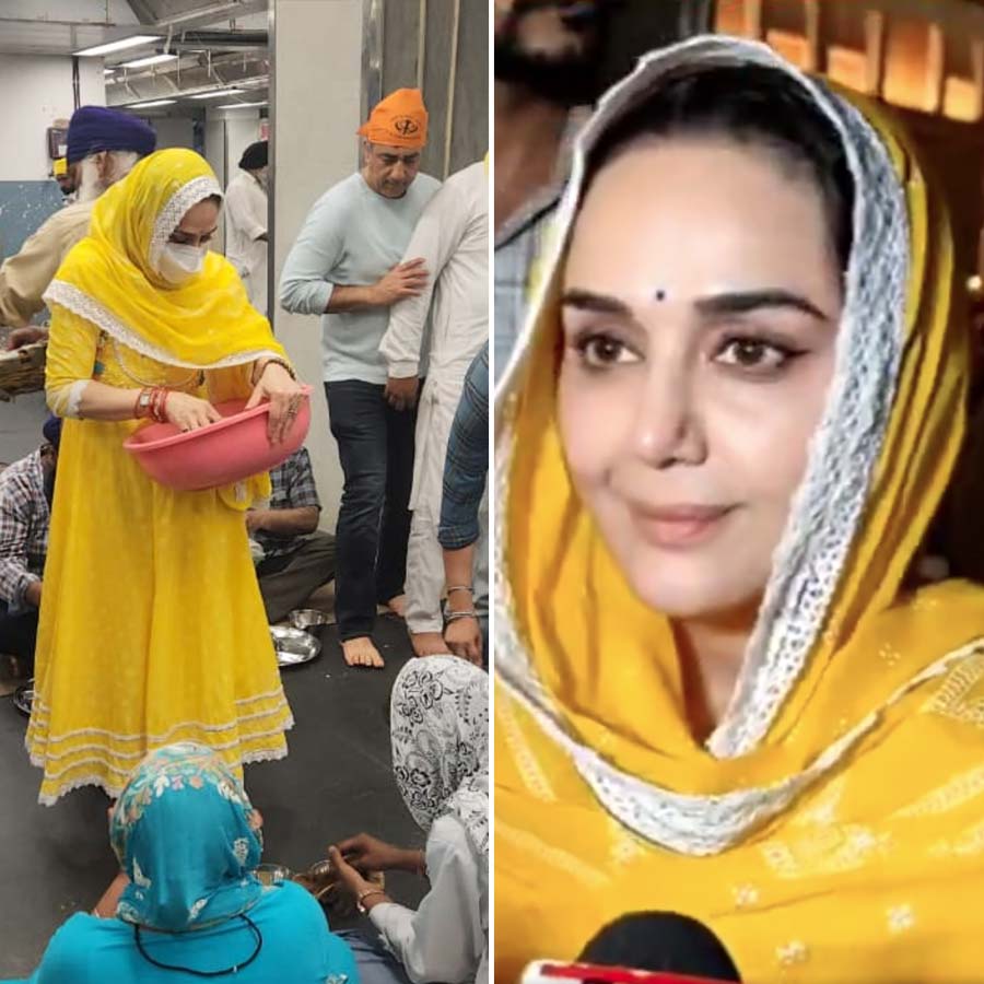Preity Zinta seen offering prayer in Punjab Gurudwara dgtl