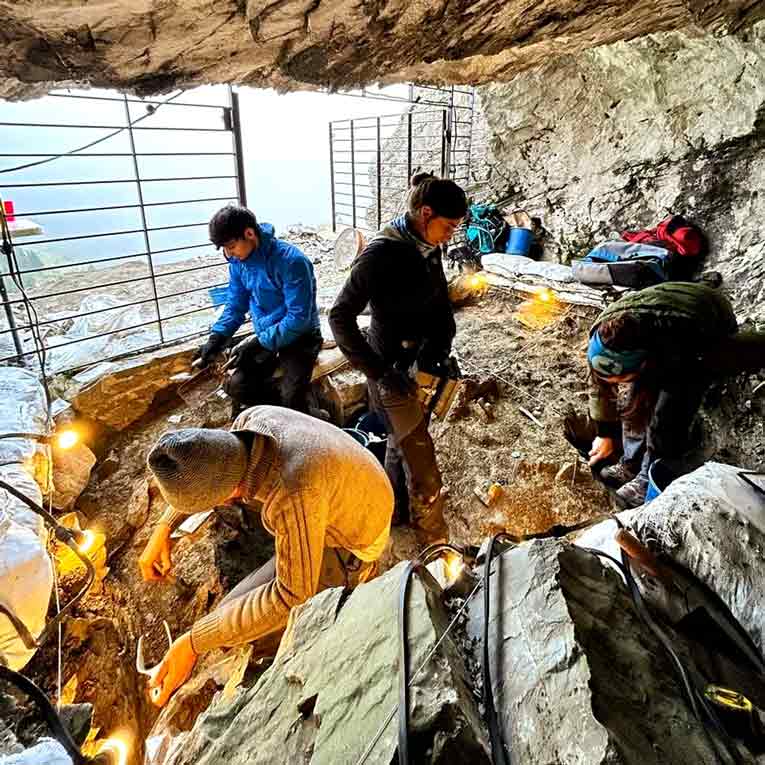 Six thousand years of human occupation found in Spain cave dgtl