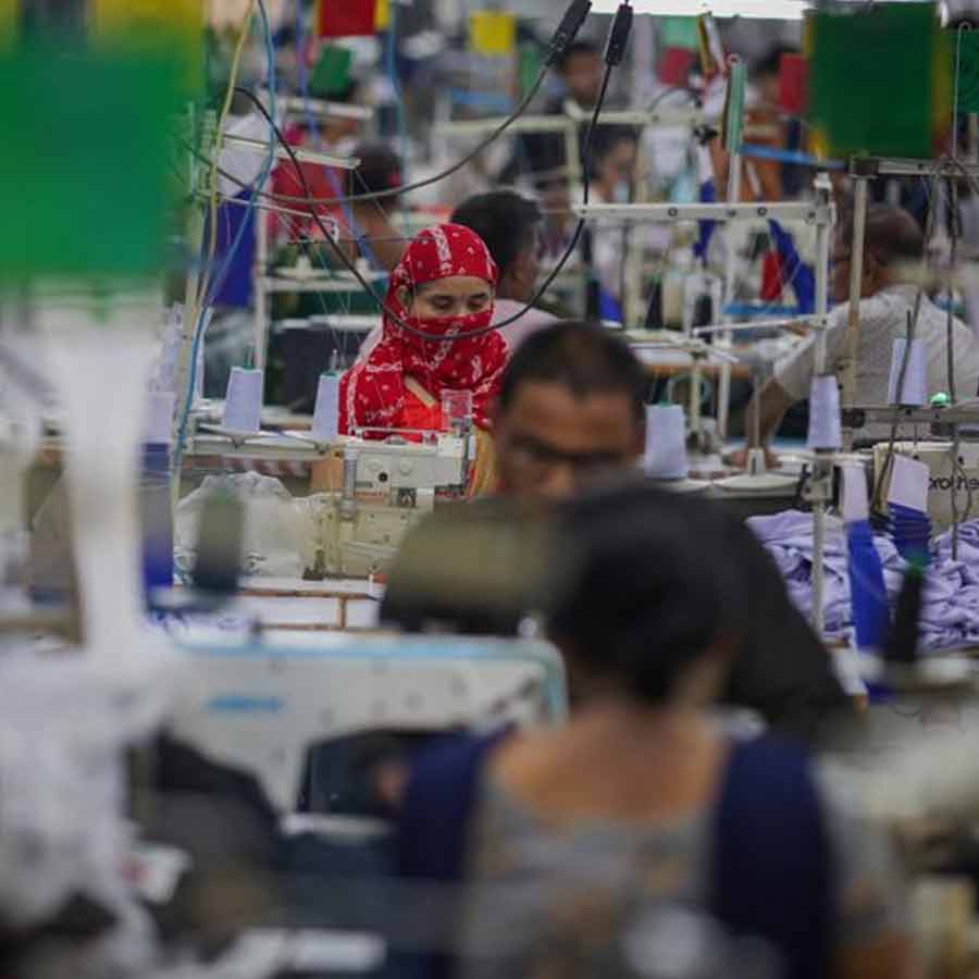 Why Bangladesh-US Trade Deal Before General Election Has Sparked Controversy in Dhaka