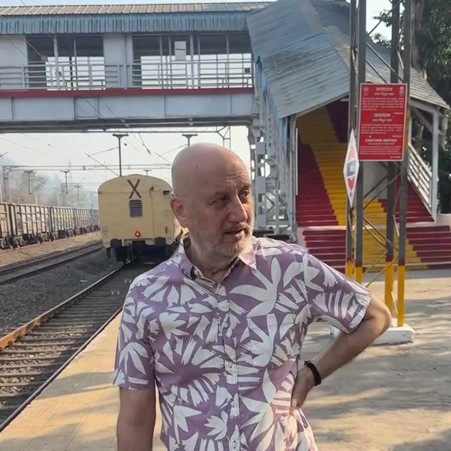 ‘দিলওয়ালে দুলহনিয়া লে জায়েঙ্গে’ ছবির বিখ্যাত ট্রেনের দৃশ্যের শুটিং হয়েছিল এখানেই। 
