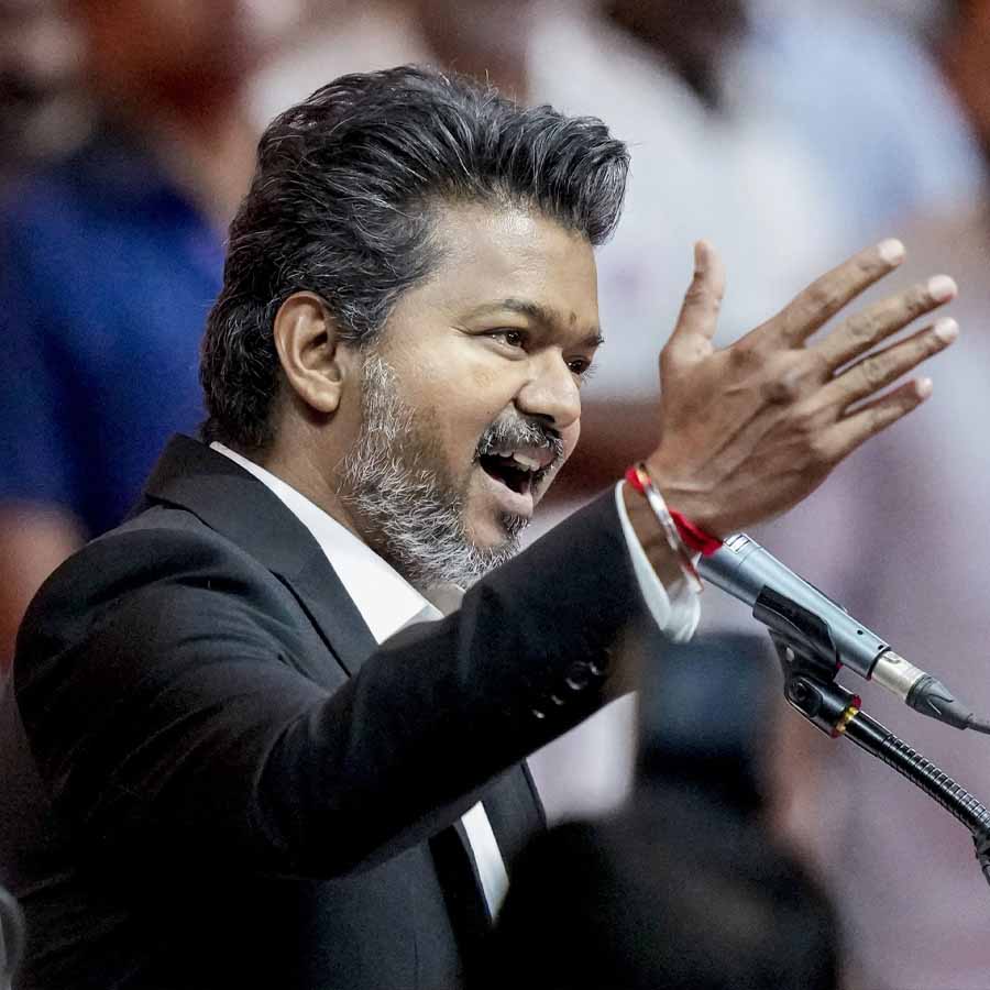 The rise of Thalapathy Vijay opens a new Chapter in Tamil Nadu Politics dgtl