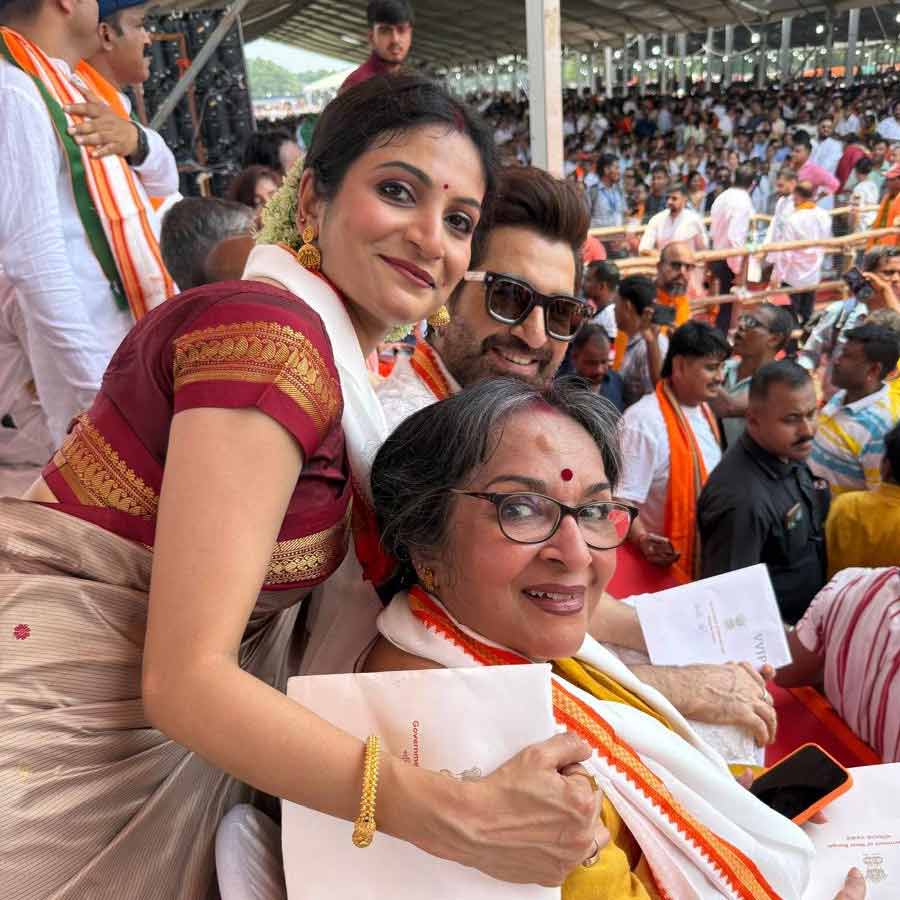 Actress Soumili Biswas opens up about attending Suvendu Adhikari’s oath taking ceremony dgtl